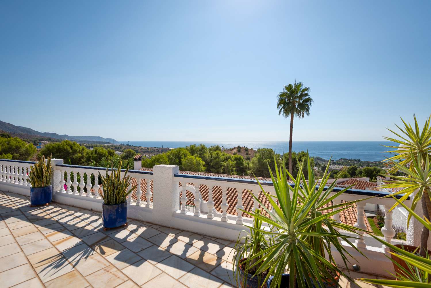 Detached Villa with Private Pool and Sea Views in Las Rosas, Nerja