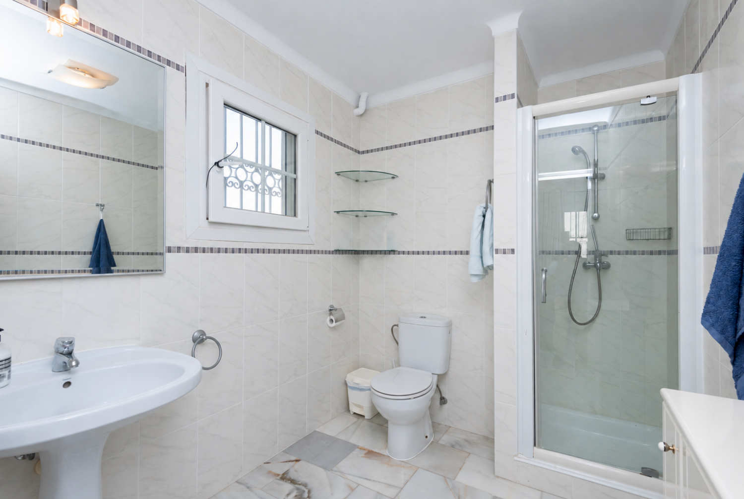 Detached Villa with Private Pool and Sea Views in Las Rosas, Nerja