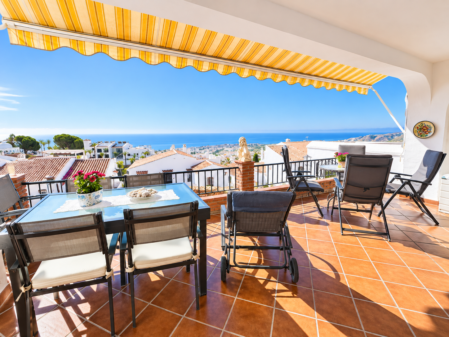 Söderläge lägenhet med 2 sovrum, två rymliga terrasser och panoramautsikt över havet i San Juan de Capistrano