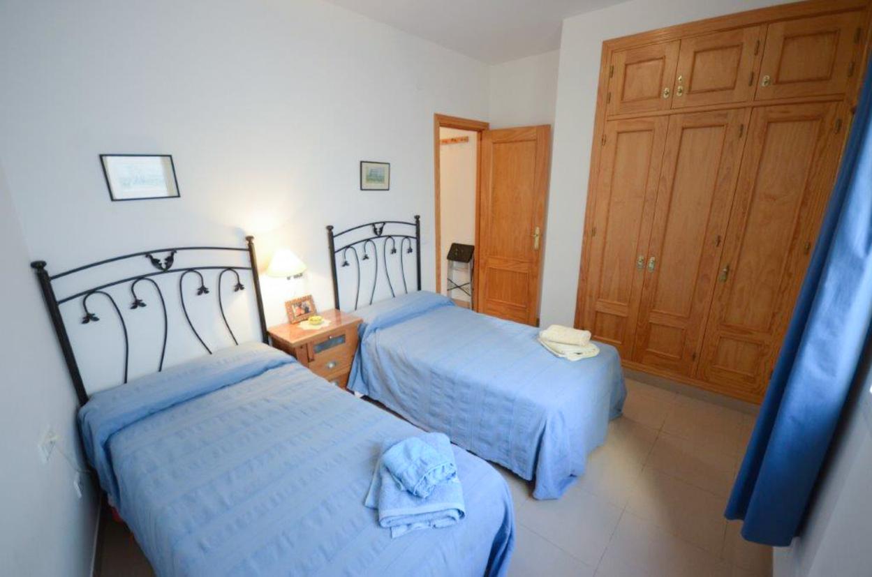 Central top floor apartment facing south for sale in Nerja.
