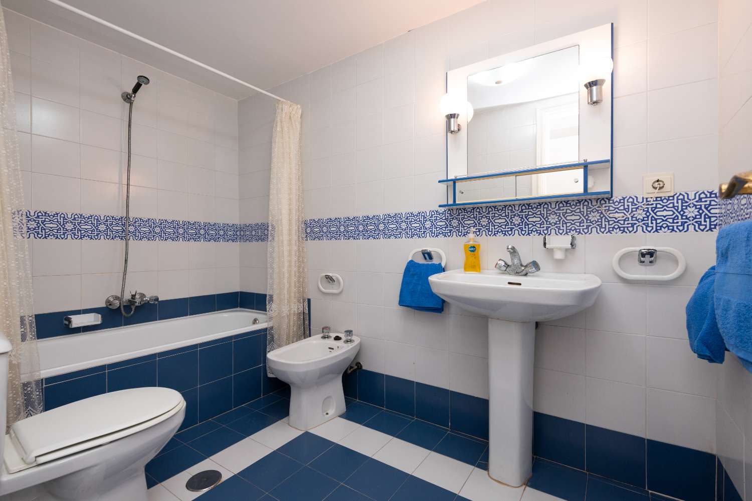Appartement te koop in Nerja Torrecilla strand
