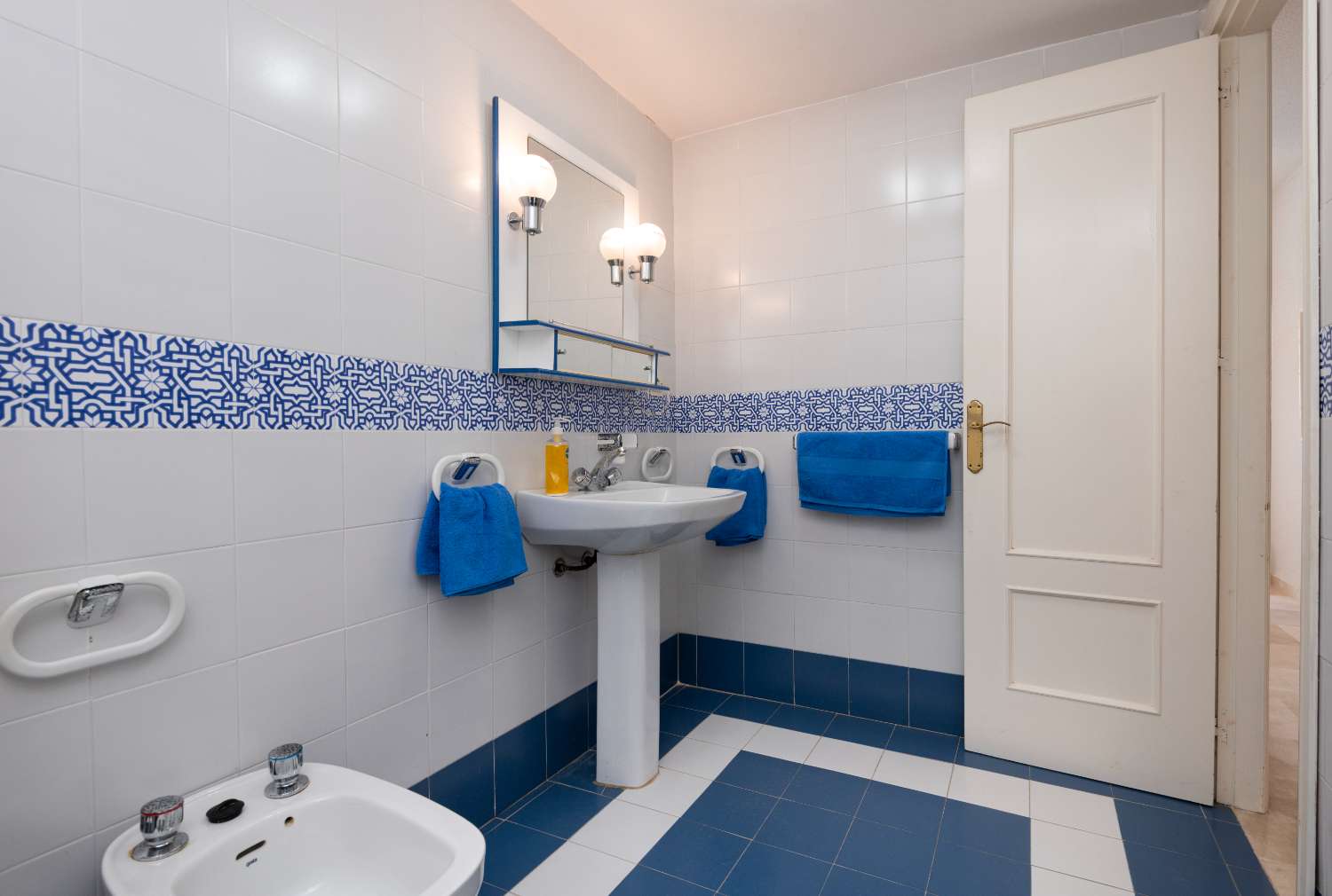 Appartement te koop in Nerja Torrecilla strand